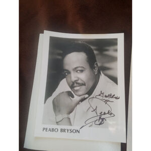 PEABO BRYSON Autographed Photo
